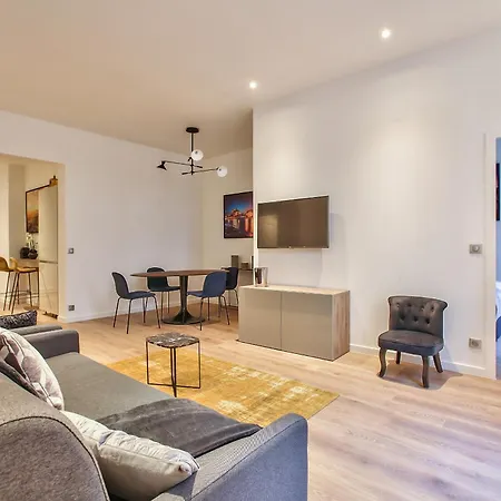 Urbanflat 64 -grand De Gamme - Triangle D Or Parisien Apartment